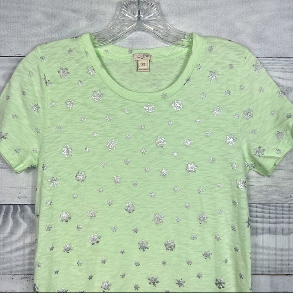🍭 J. Crew Metallic Snowflake Tee - Picture 2 of 5